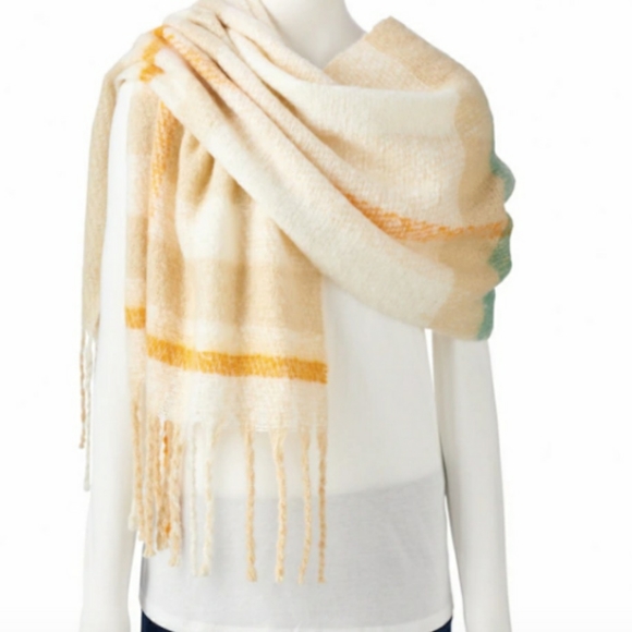 LC Lauren Conrad Accessories - Lauren Conrad NWT Oblong Scarf